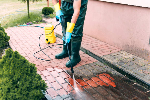 Best Building Exterior Pressure Washing in Easton, CA
